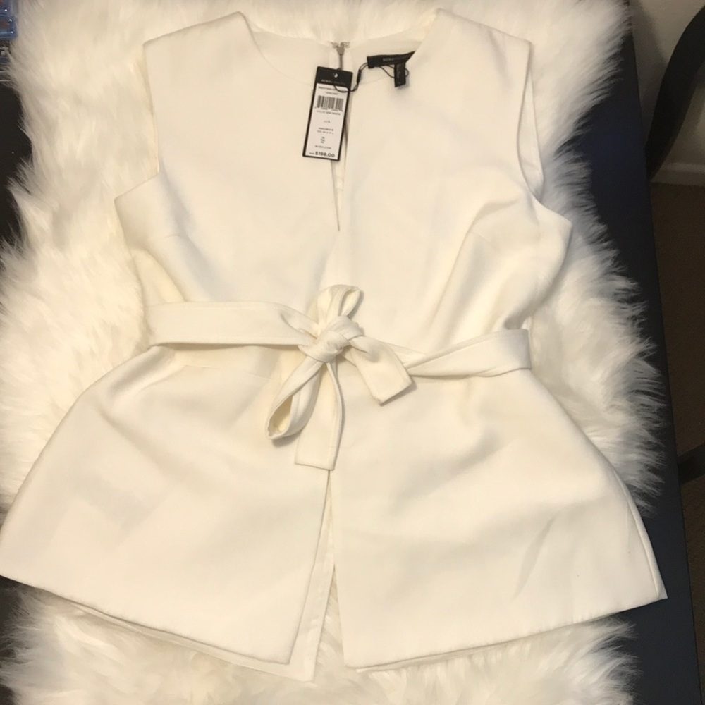 NWT BCBGMAXAZRIA joslynn peplum top size L